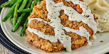 Classic Country Fried Steaks & Gravy